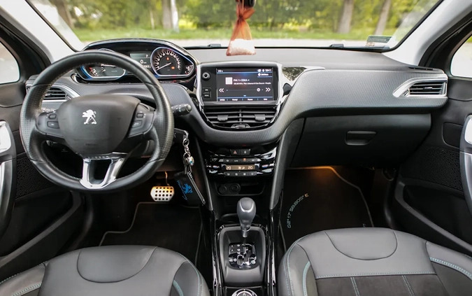 Peugeot 2008 cena 56900 przebieg: 80000, rok produkcji 2019 z Szamocin małe 277